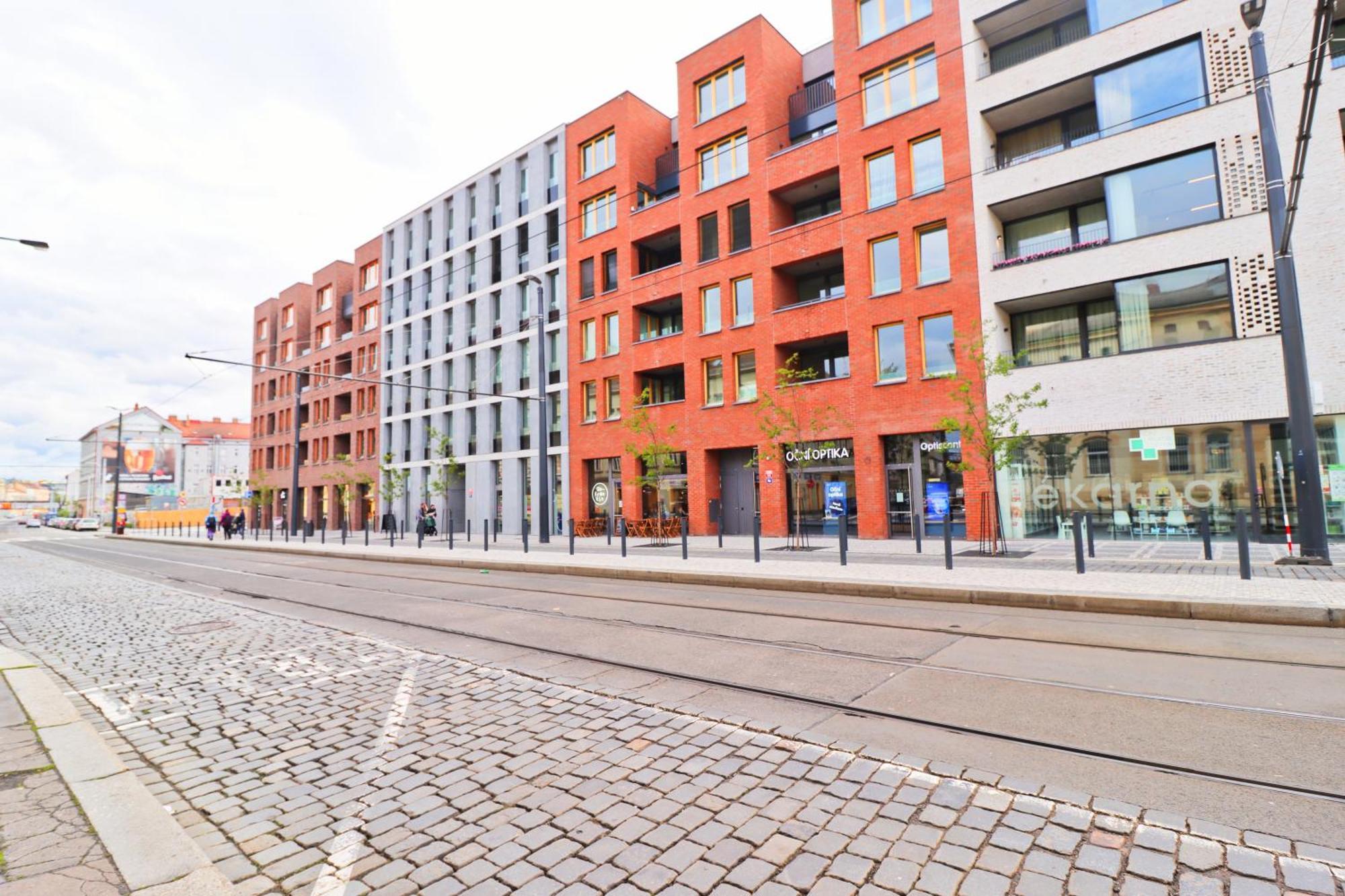 Sunny Apartment In Smichov, Prague 5 Екстер'єр фото
